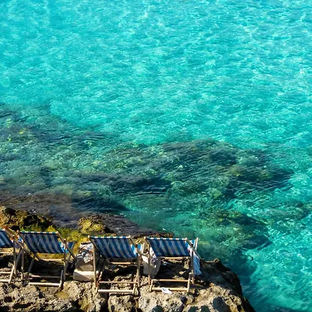 Stylish Right By The Promenade Apartment