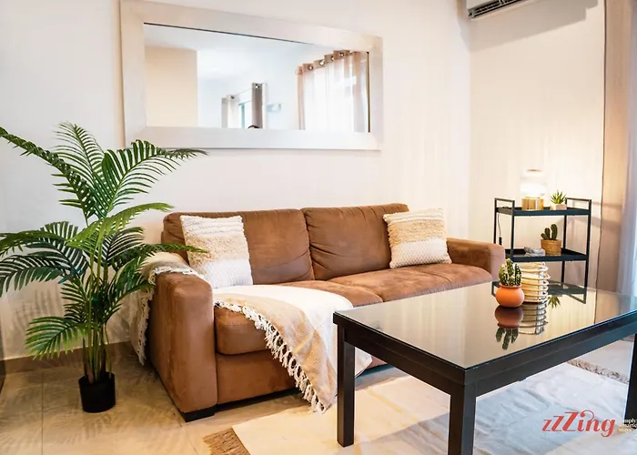 Stylish Right By The Promenade Apartament